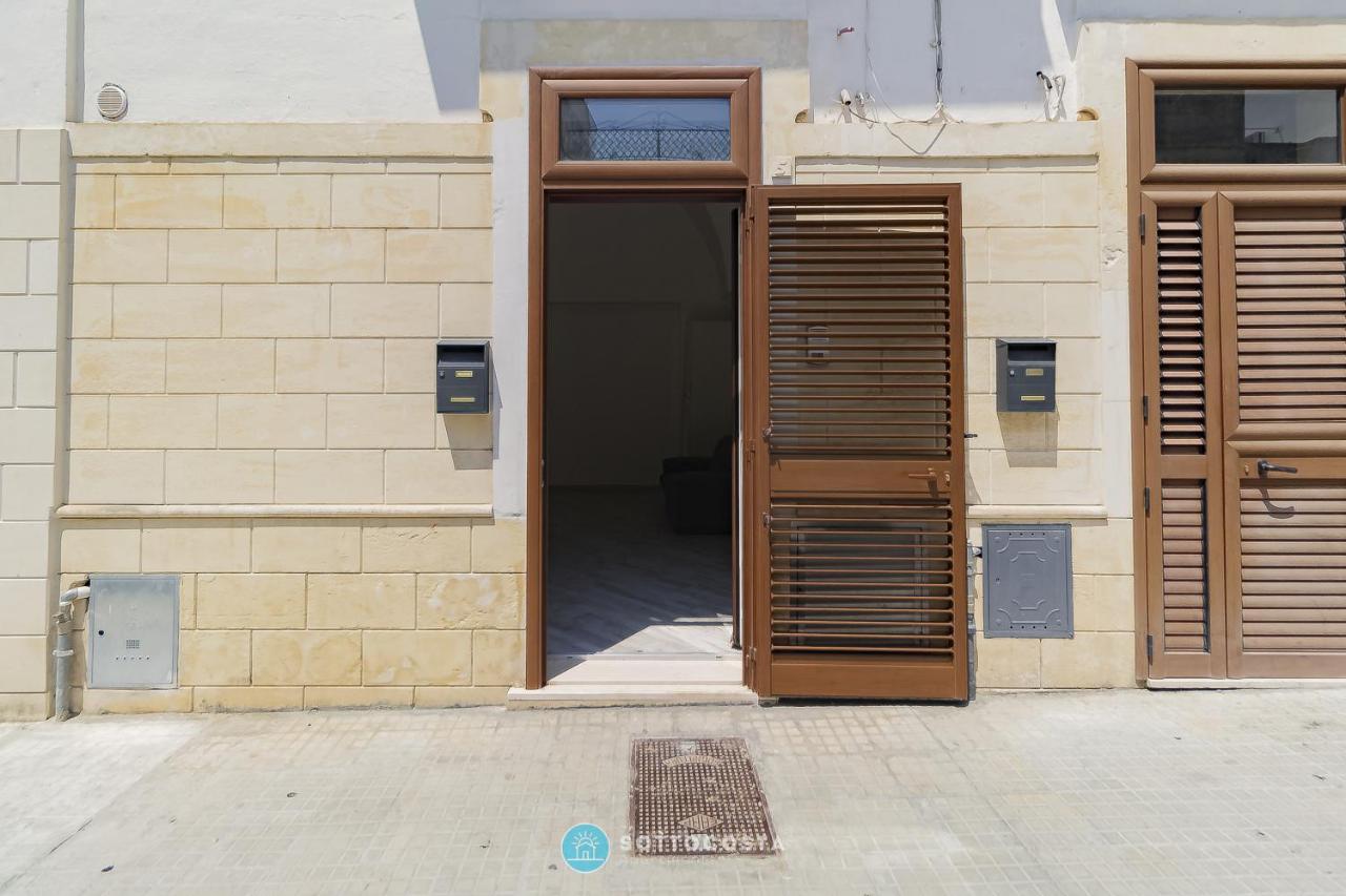White Flat - Appartamento Indipendente A Lecce Centro エクステリア 写真